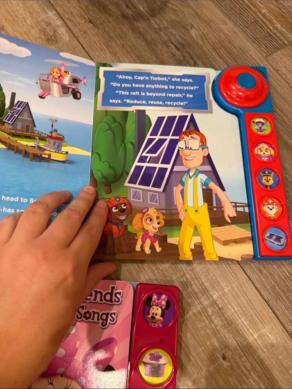 Interactive Sound Books - Picture 5 of 8